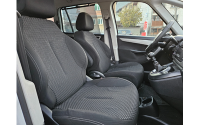 Citroen Grand C4 Picasso 1.6Hdi Facelift/7mesta/6skorosti - автомобили, коли, обяви за нови и употребявани 11