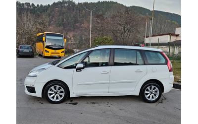 citroen-grand-c4-picasso - 2