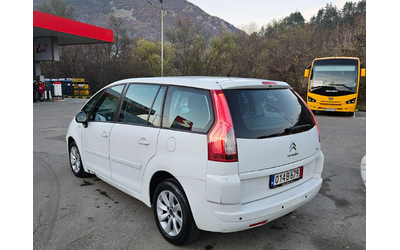 citroen-grand-c4-picasso - 3