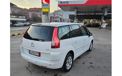 citroen-grand-c4-picasso - 4