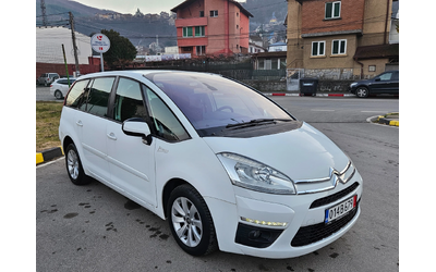 Citroen Grand C4 Picasso 1.6Hdi Facelift/7mesta/6skorosti - автомобили, коли, обяви за нови и употребявани 6