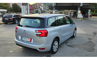 citroen-grand-c4-picasso - 4