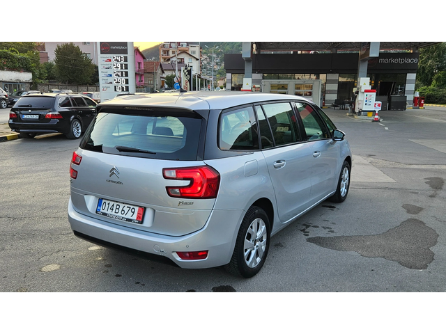 Citroen Grand C4 Picasso 1.6 Hdi NAVIG/KLIMATRON/6skorost/7mesta - автомобили, коли, обяви за нови и употребявани 4