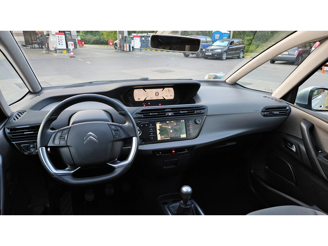 Citroen Grand C4 Picasso 1.6 Hdi NAVIG/KLIMATRON/6skorost/7mesta - автомобили, коли, обяви за нови и употребявани 7