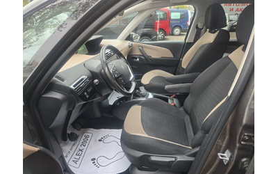 citroen-grand-c4-picasso - 4