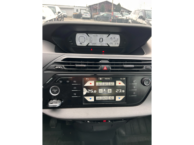 Citroen Grand C4 Picasso 1.6HDI 6+ 1 EURO 5 - автомобили, коли, обяви за нови и употребявани 13