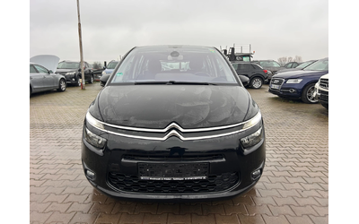 citroen-grand-c4-picasso - 2