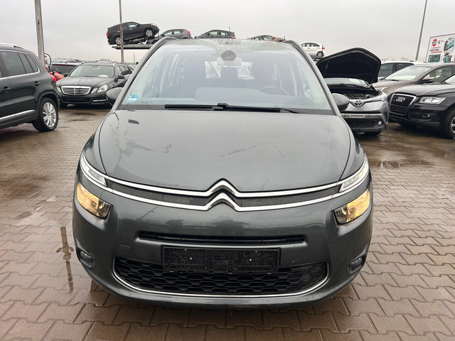 Citroen Grand C4 Picasso 1.6HDI 6+ 1 NAVI/KAMERA - автомобили, коли, обяви за нови и употребявани 2