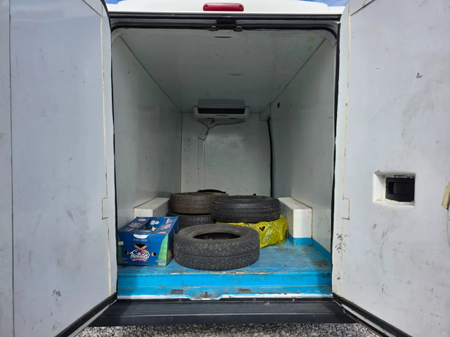 Citroen Jumper 2.2 HDI 150k.c HLADILEN - автомобили, коли, обяви за нови и употребявани 12