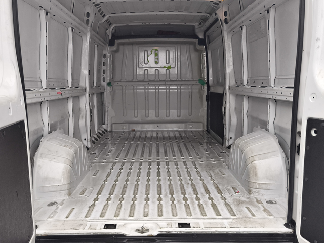 Citroen JUMPER FT 35 L3H2 2.2 BlueHDI 140 BVM6 S&S E6.4 - автомобили, коли, обяви за нови и употребявани 1