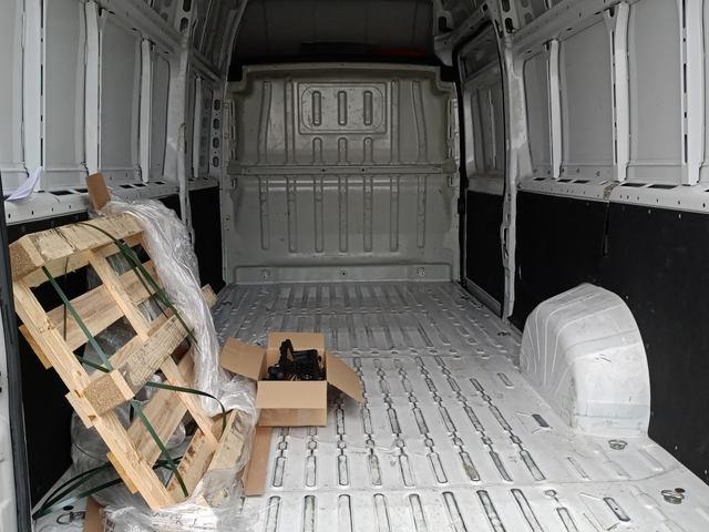 Citroen JUMPER FT 35+ L4H3 2.2 BlueHDI 140 BVM6 S&S E6.4 - автомобили, коли, обяви за нови и употребявани 8