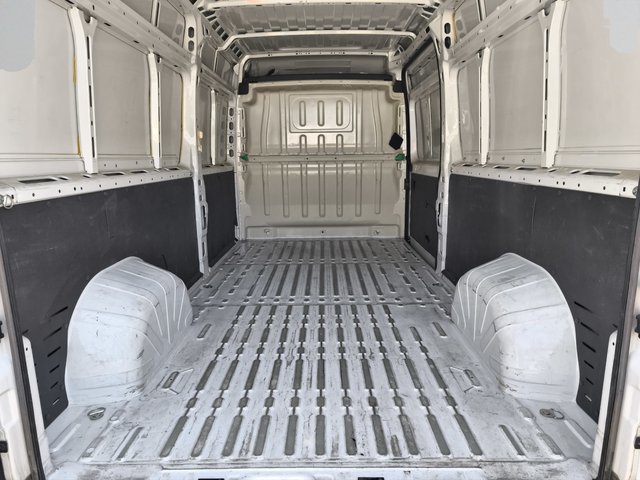 Citroen JUMPER FT Control  35 L3H2 2.2 BlueHDI 120 BVM6 S&S E6.3 - автомобили, коли, обяви за нови и употребявани 9