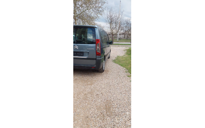 citroen-jumpy - 5