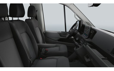 crafter-35-dc-truck-l-7-1-m2-tdi-predno - 3