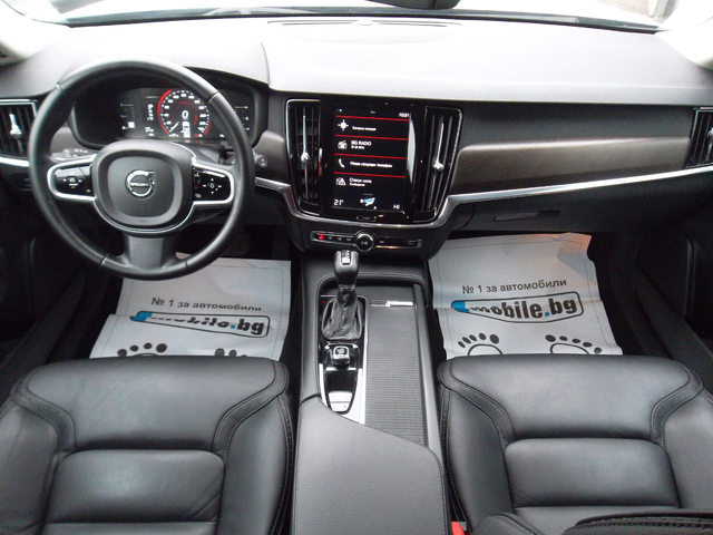 Cross Country 2.0D4-190k.c. AWD - автомобили, коли, обяви за нови и употребявани 8