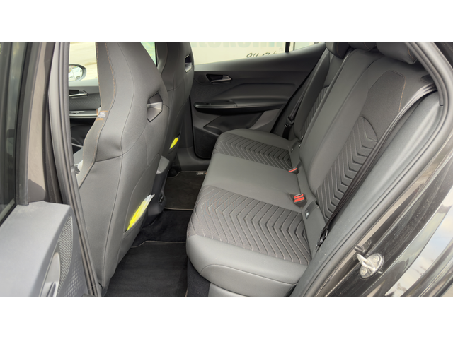 Cupra Born, 2023 г., 36000 км, 204 к.с. - автомобили, коли, обяви за нови и употребявани 11