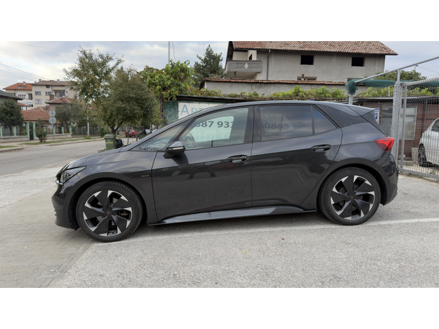 Cupra Born, 2023 г., 36000 км, 204 к.с. - автомобили, коли, обяви за нови и употребявани 1