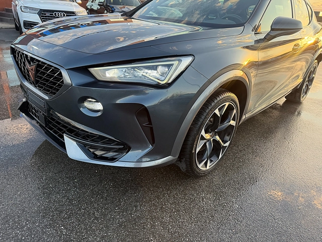 Cupra Formentor 2.0d-4x4-Panorama-Distronik-Kamera-Led-Bixenon-Ful - автомобили, коли, обяви за нови и употребявани 3