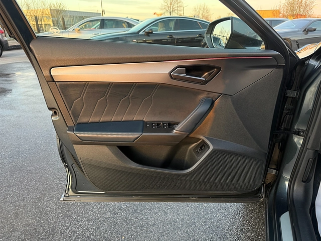 Cupra Formentor 2.0d-4x4-Panorama-Distronik-Kamera-Led-Bixenon-Ful - автомобили, коли, обяви за нови и употребявани 7