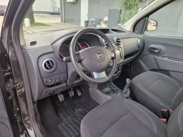Dacia Dokker 1.5 / 90 к.с. STEPWAY - автомобили, коли, обяви за нови и употребявани 12