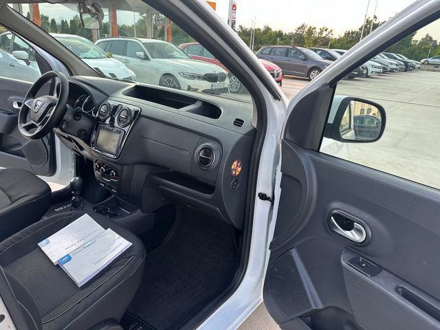 Dacia Dokker НАВИ- 1.5 DCI-6 скорости - автомобили, коли, обяви за нови и употребявани 8