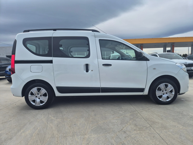 Dacia Dokker N-1= 1.5DCI - автомобили, коли, обяви за нови и употребявани 6