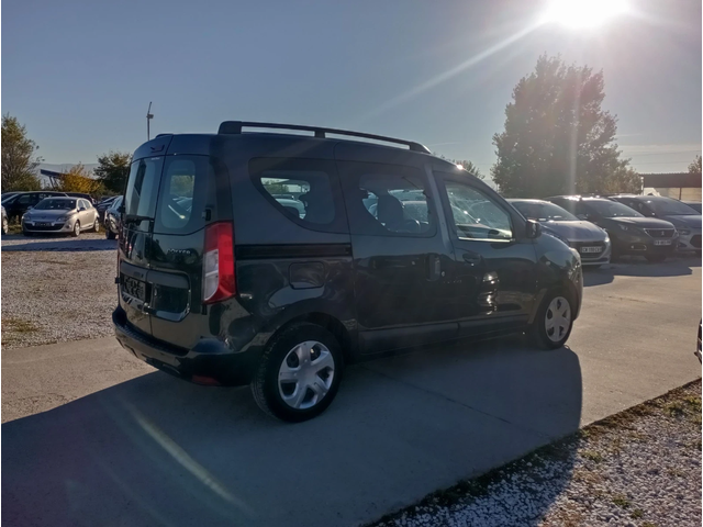 Dacia Dokker 5 врати, Италия - автомобили, коли, обяви за нови и употребявани 5