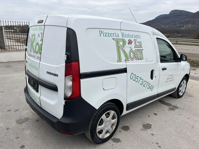 Dacia Dokker 1.2TURBO 116кс. EURO 6 КЛИМАТИК - автомобили, коли, обяви за нови и употребявани 3