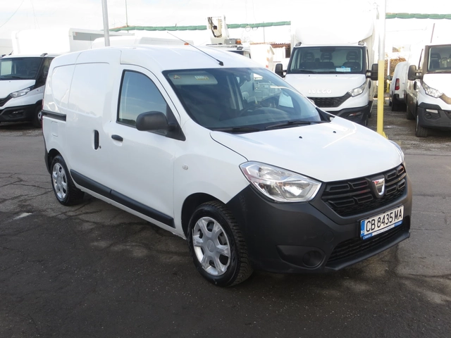 Dacia Dokker 1, 6 ГАЗ/БЕНЗИН - автомобили, коли, обяви за нови и употребявани 5