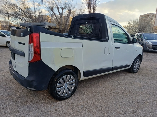 Dacia Dokker 1.5 DCI - автомобили, коли, обяви за нови и употребявани 4