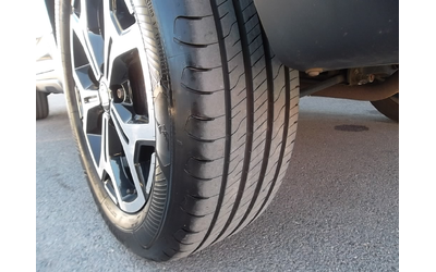 Dacia Duster 1.2TCe 4x4 - автомобили, коли, обяви за нови и употребявани 11