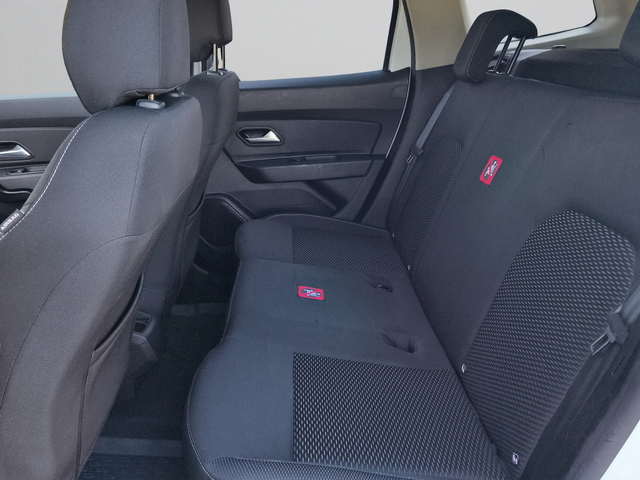 Dacia DUSTER 1.5 dCi 116hp BVM6 4WD E6 - автомобили, коли, обяви за нови и употребявани 11