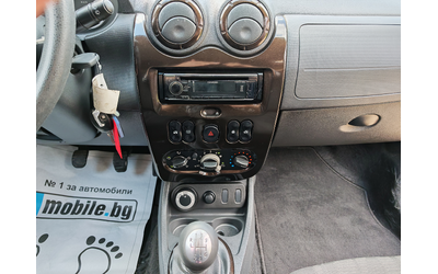 Dacia Duster ===1.5DCI-4x4=== - автомобили, коли, обяви за нови и употребявани 11