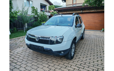 Dacia Duster ==1.5DCI-4X4-6 скорости - автомобили, коли, обяви за нови и употребявани 0
