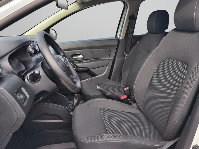 Dacia DUSTER 1.5dCi 95hp BVM6 E6 - автомобили, коли, обяви за нови и употребявани 8