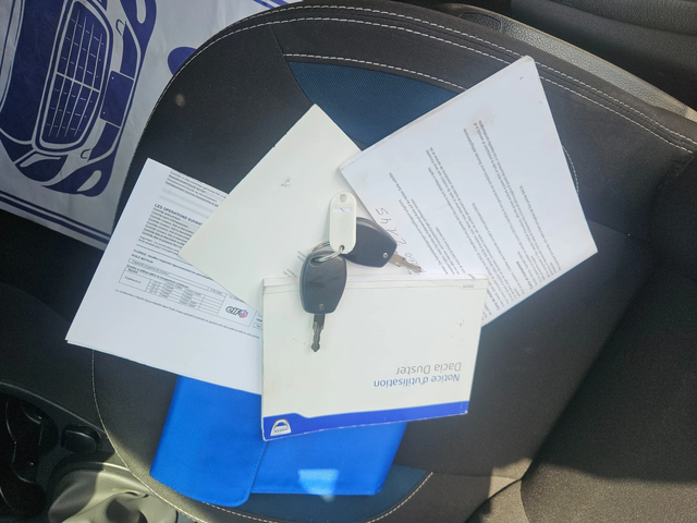 Dacia Duster 1.6 4x4 - автомобили, коли, обяви за нови и употребявани 8