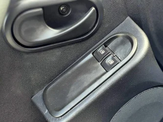 Dacia Duster 1.6 SCe (114 кс) - автомобили, коли, обяви за нови и употребявани 14