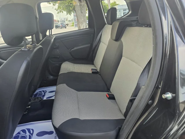 Dacia Duster 1.6 SCe (114 кс) - автомобили, коли, обяви за нови и употребявани 9