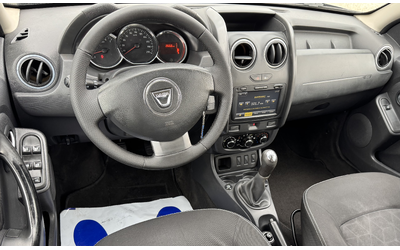 Dacia Duster 1,6i bi-fuel GPL, 105k.c., нави, 4х2, евро 5В, клима, usb, aux, ел.пакет, Италия - автомобили, коли, обяви за нови и употребявани 13
