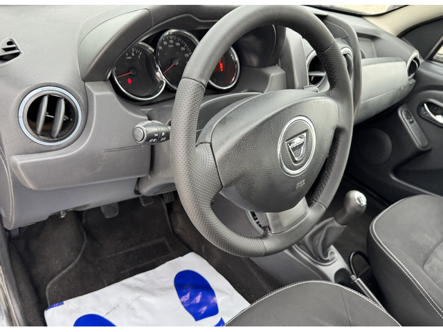 Dacia Duster 1,6i bi-fuel GPL, 105k.c., нави, 4х2, евро 5В, клима, usb, aux, ел.пакет, Италия - автомобили, коли, обяви за нови и употребявани 14