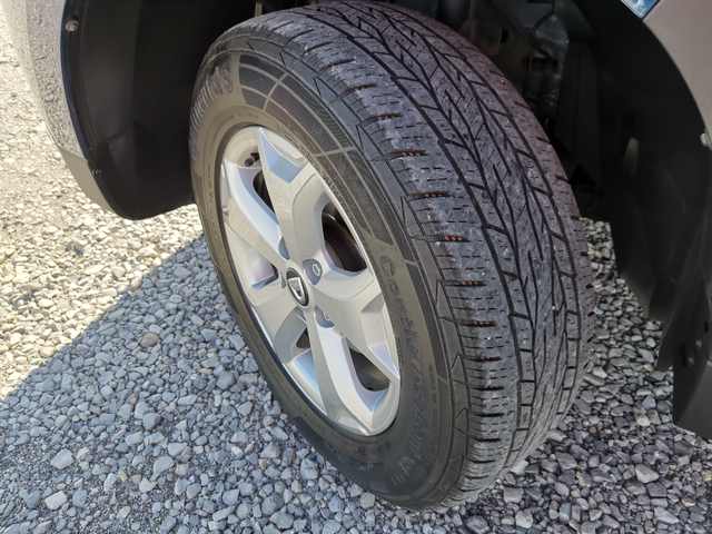 Dacia Duster 1.6i E6C PRESTIGE - автомобили, коли, обяви за нови и употребявани 11