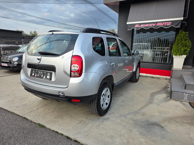 Dacia Duster 1.6i-105к.с EURO 5-4Х4-КЛИМАТИК-ШВЕЙЦАРИЯ - автомобили, коли, обяви за нови и употребявани 7