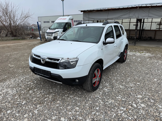 Dacia Duster 1.5DCI-4X4 - автомобили, коли, обяви за нови и употребявани 0