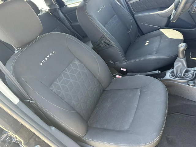 Dacia Duster 1.6* 105ps* НАВИ* FACE* КЛИМАТИК - автомобили, коли, обяви за нови и употребявани 11