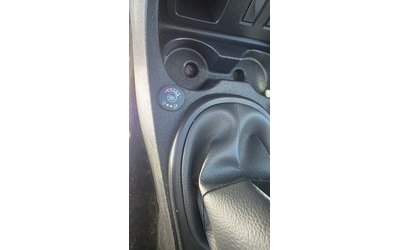 Dacia Duster 1.6i+ ЗаводскиГазИнж.* ГОТОВА ЗА Такси - автомобили, коли, обяви за нови и употребявани 13