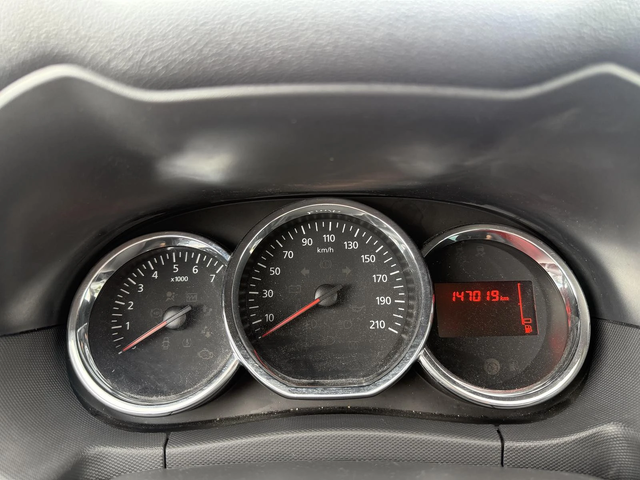 Dacia Duster 1.5 , Euro 6, Нов Вноc - автомобили, коли, обяви за нови и употребявани 13