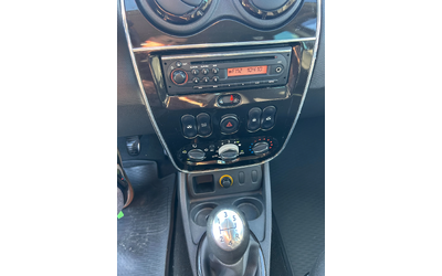 Dacia Duster 1.6i EURO 4 - автомобили, коли, обяви за нови и употребявани 12