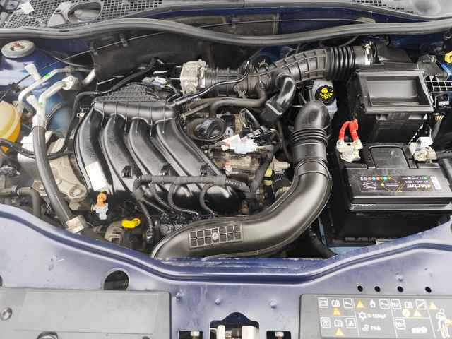 Dacia Duster 1.6i* LPG- ГАЗОВА УРЕДБА* EURO6B* NAVI* - автомобили, коли, обяви за нови и употребявани 12