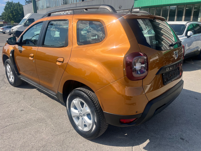 Dacia Duster 1.6i ITALY КАТО НОВ! - автомобили, коли, обяви за нови и употребявани 3
