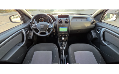 Dacia Duster 1.6i 114k.c UNIKAT ITALIA EURO 6B GAZ - автомобили, коли, обяви за нови и употребявани 12